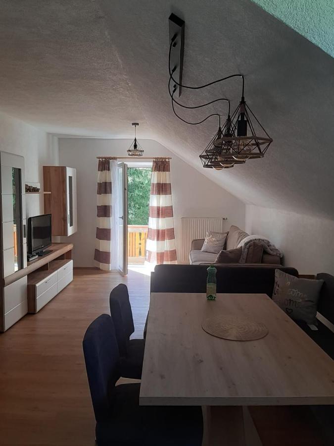 Ferienwohnung Anika Kleinlobming Esterno foto