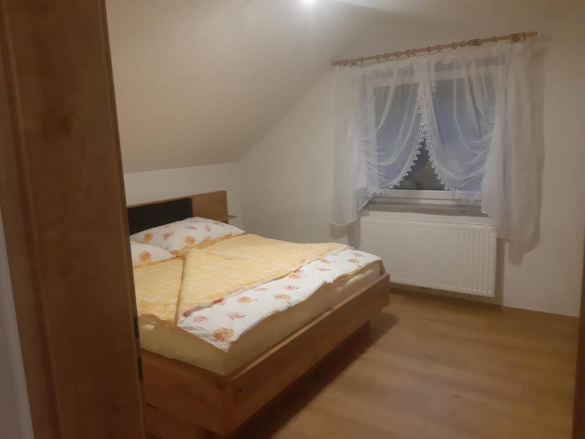 Ferienwohnung Anika Kleinlobming Esterno foto